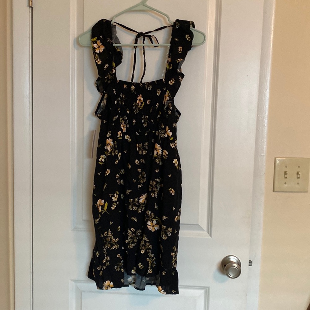 New with tags wild fable floral black mini dress